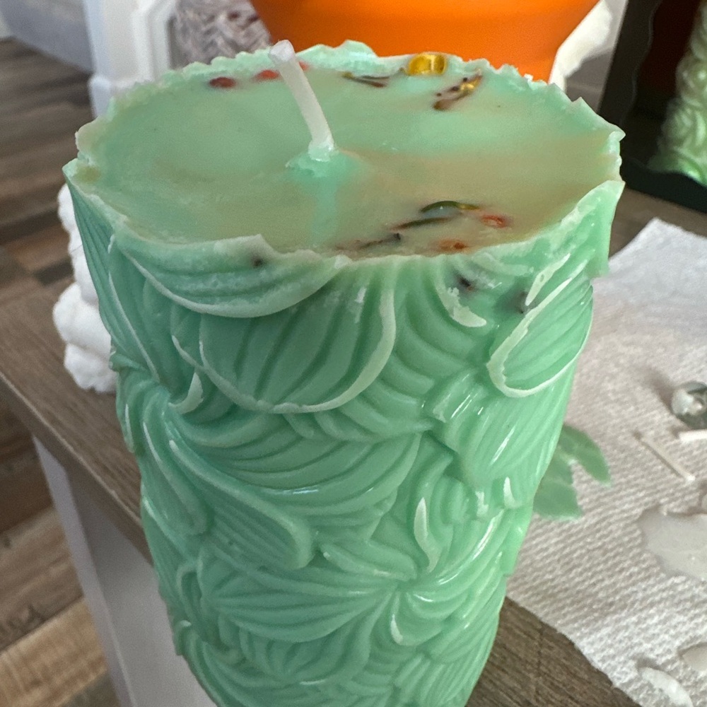 One Beautiful candle - Picture 9 of 9